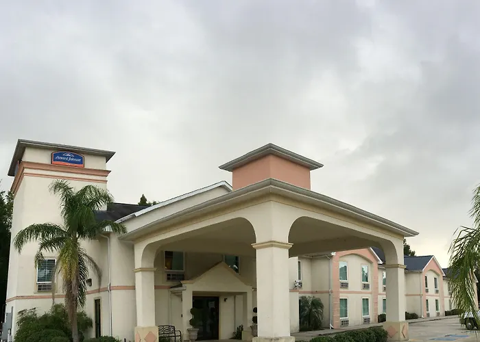 Howard Johnson By Wyndham Houma